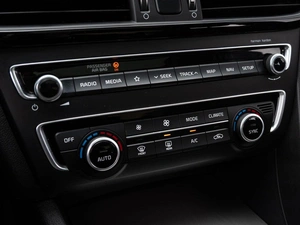 Седан Kia Optima 2019 года, 2325000 рублей, Краснодар