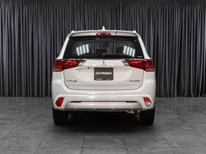 Внедорожник Mitsubishi Outlander 2022 года, 3829000 рублей, Тюмень