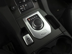 Внедорожник Land Rover Discovery 2015 года, 2544000 рублей, Ставрополь