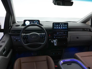 Минивэн Hyundai Staria 2025 года, 7818000 рублей, Москва