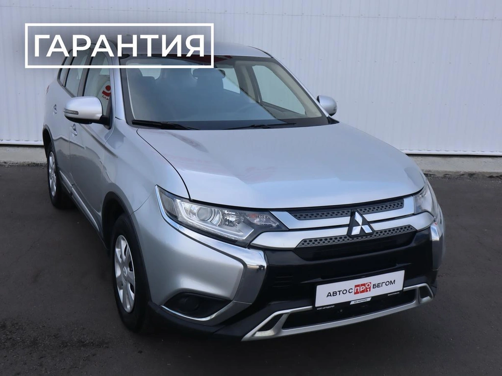 Внедорожник Mitsubishi Outlander 2019 года, 2030000 рублей, Брянск