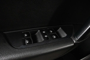 Внедорожник Volkswagen Touareg 2011 года, 2199000 рублей, Сургут