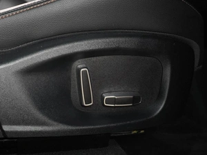 Внедорожник Jaguar F-Pace 2018 года, 3699000 рублей, Воронеж