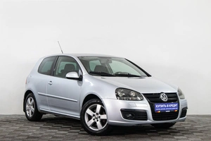 Хетчбэк Volkswagen Golf 2008 года, 559000 рублей, Сургут