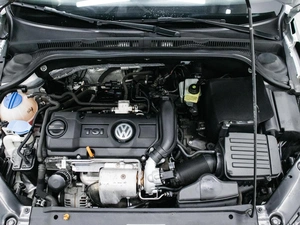 Седан Volkswagen Jetta 2012 года, 1089000 рублей, Красноярск