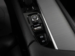 Внедорожник Volvo XC90 2021 года, 5406046 рублей, Москва