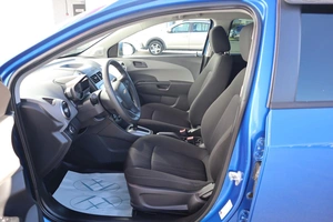 Седан Chevrolet Aveo 2012 года, 650000 рублей, Курск