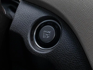 Внедорожник Hyundai Santa Fe 2013 года, 1860000 рублей, Краснодар