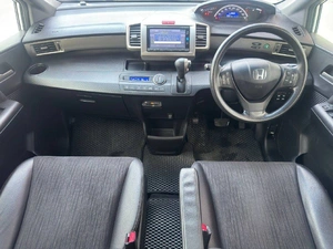 Минивэн Honda Freed 2016 года, 1082000 рублей, Солонцы