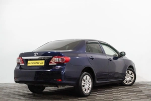 Седан Toyota Corolla 2012 года, 1029000 рублей, Сургут