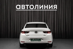 Седан Mazda 3 2020 года, 1800000 рублей, Красноярск
