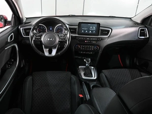 Хетчбэк Kia Ceed 2018 года, 1699000 рублей, Ростов-на-Дону