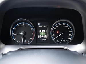 Внедорожник Toyota RAV4 2016 года, 2550000 рублей, Санкт-Петербург