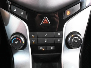 Седан Chevrolet Cruze 2012 года, 859000 рублей, Аксай