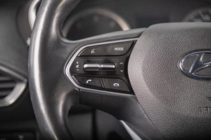 Внедорожник Hyundai Santa Fe 2019 года, 2889000 рублей, Томск