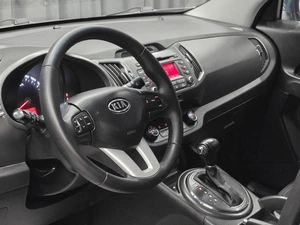 Внедорожник Kia Sportage 2011 года, 1125000 рублей, Красноярск