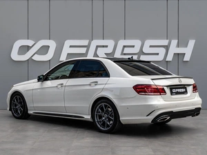 Седан Mercedes-benz E-класс 2013 года, 2498000 рублей, Краснодар