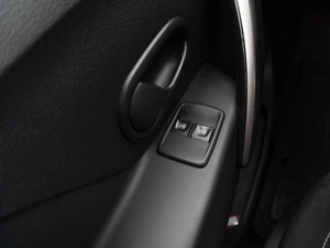 Хетчбэк Renault Sandero Stepway 2020 года, 1329000 рублей, Саратов