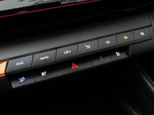 Лифтбек Changan UNI-V 2024 года, 2465000 рублей, Краснодар