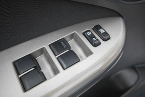 Седан Toyota Corolla 2007 года, 749000 рублей, Кемерово