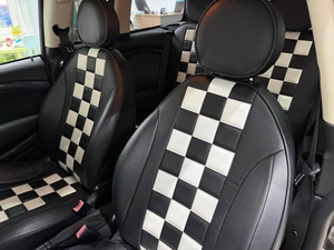 Хетчбэк MINI Cooper 2012 года, 1099000 рублей, Красноярск