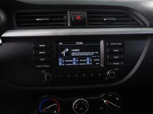 Седан Kia Rio 2019 года, 1199000 рублей, Красный Пахарь