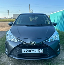 Хетчбэк Toyota Vitz 2019 года, 930000 рублей, Нижний Ингаш