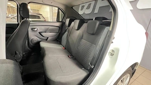 Седан Renault Logan 2018 года, 990000 рублей, Нижневартовск