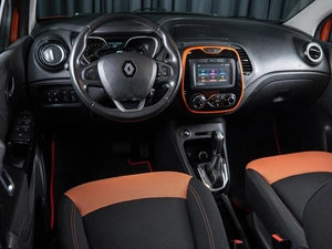 Внедорожник Renault Kaptur 2016 года, 1449000 рублей, Волгоград