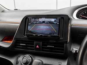 Минивэн Toyota Sienta 2019 года, 1450000 рублей, Краснодар