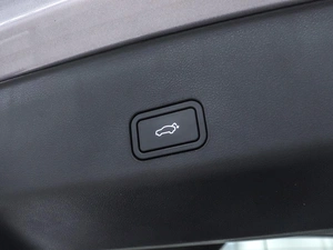 Внедорожник Geely Monjaro 2022 года, 3649000 рублей, Красноярск