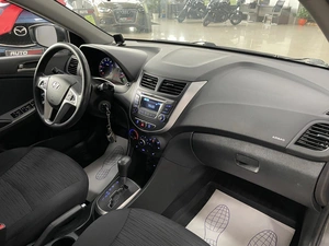 Седан Hyundai Solaris 2015 года, 1087000 рублей, Солонцы