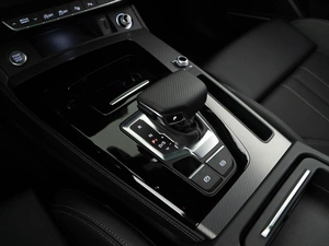 Внедорожник Audi Q5 2025 года, 5493055 рублей, Москва