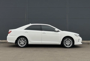 Седан Toyota Camry 2018 года, 2190000 рублей, Солонцы