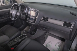 Внедорожник Mitsubishi Outlander 2013 года, 1999000 рублей, Томск