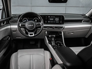 Седан Kia K5 2022 года, 3384000 рублей, Кирилловка
