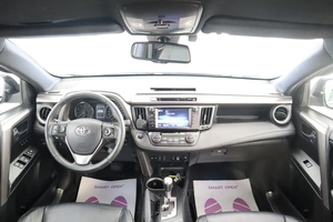 Внедорожник Toyota RAV4 2017 года, 1999000 рублей, Обнинск