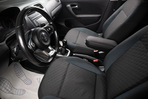 Седан Volkswagen Polo 2019 года, 1199000 рублей, Оренбург