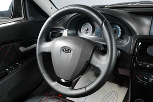 Седан ВАЗ (LADA) Priora 2014 года, 639000 рублей, Тюмень