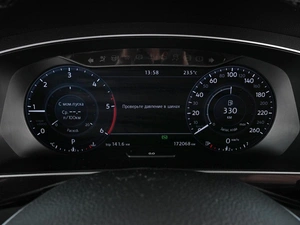 Внедорожник Volkswagen Tiguan 2017 года, 2599000 рублей, Ростов-на-Дону