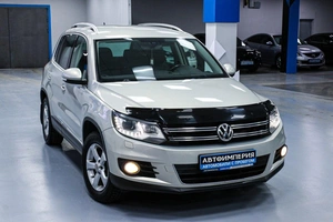 Внедорожник Volkswagen Tiguan 2013 года, 1398000 рублей, Солонцы