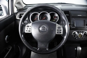 Хетчбэк Nissan Tiida 2013 года, 899000 рублей, Пермь