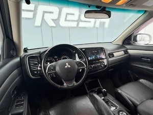 Внедорожник Mitsubishi Outlander 2013 года, 1500000 рублей, Ижевск