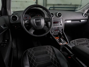 Хетчбэк Audi A3 2013 года, 989000 рублей, Воронеж