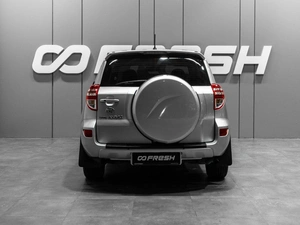 Внедорожник Toyota RAV4 2010 года, 1670000 рублей, Тюмень