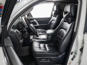 Внедорожник Toyota Land Cruiser 2016 года, 6500000 рублей, Тюмень