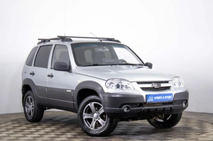 Внедорожник Chevrolet Niva 2015 года, 739000 рублей, Пермь