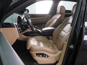 Внедорожник Porsche Cayenne 2018 года, 5500000 рублей, Воронеж