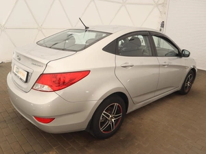 Седан Hyundai Solaris 2012 года, 830000 рублей, Орёл