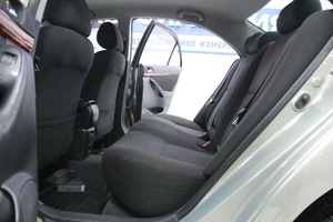 Универсал Toyota Avensis 2004 года, 838000 рублей, Солонцы